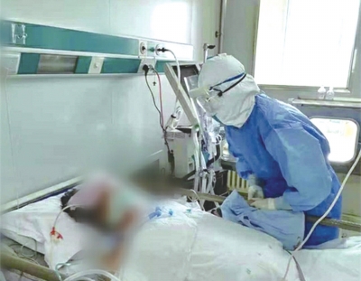 “在隔離病區(qū)里過生日，我永生難忘”