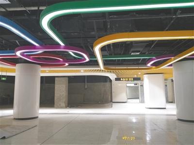 蘭州東方紅廣場東西口過街通道進(jìn)入裝飾裝修階段