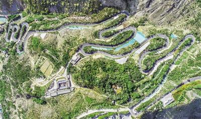 升級(jí)版蘭州羅九公路 這顏值，愛了！