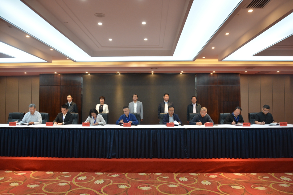 天水市在全省文旅產(chǎn)業(yè)項(xiàng)目建設(shè)推進(jìn)會上簽約6個(gè)合作項(xiàng)目