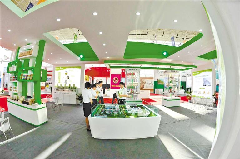 云展示、云推介、云洽談、云簽約 打造永不落幕的網(wǎng)上藥博會