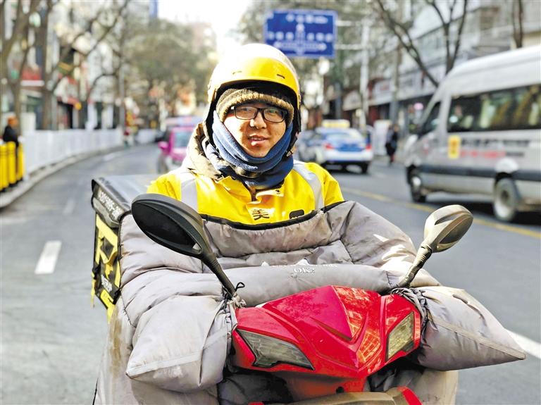 外賣(mài)小哥王全軍：好好干，在蘭州買(mǎi)套房