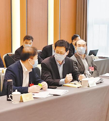 【建言獻(xiàn)策】劉仲奎委員：加強(qiáng)鄉(xiāng)村教師隊伍建設(shè)