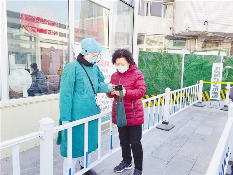 智能生活下，老年人的“數(shù)字鴻溝”如何跨越？