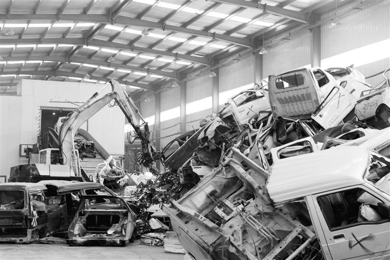 關注垃圾分類丨再生資源回收如何“變廢為寶”？