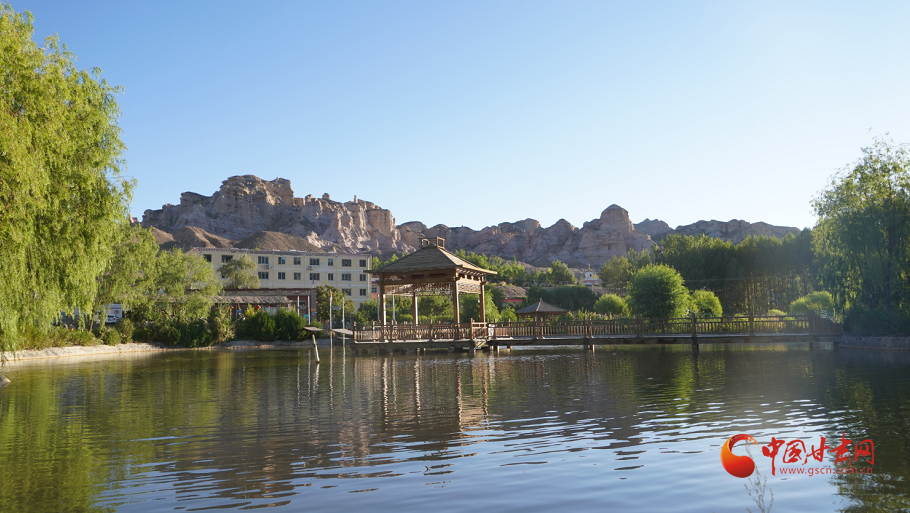 【小康圓夢(mèng)·看甘肅】肅南：鄉(xiāng)村旅游托起百姓富?！敖痫埻搿?>
        </a><em>【小康圓夢(mèng)·看甘肅】肅南：鄉(xiāng)村旅游托起百姓富?！敖痫埻搿?/em></li>
    <li><a  target=