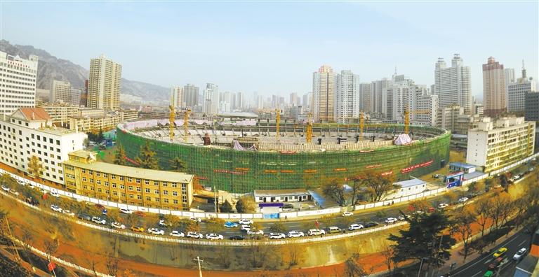 蘭州市七里河體育場主體封頂，預計明年7月交付使用